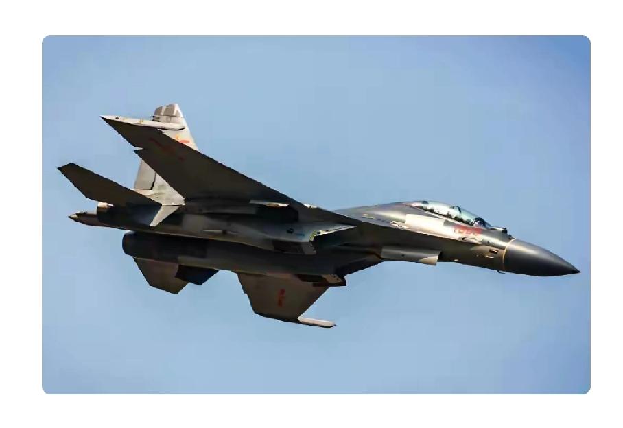 西方军事专家那声惊呼“歼 - 16 碾压 F - 16V”，可不是空穴来风。20