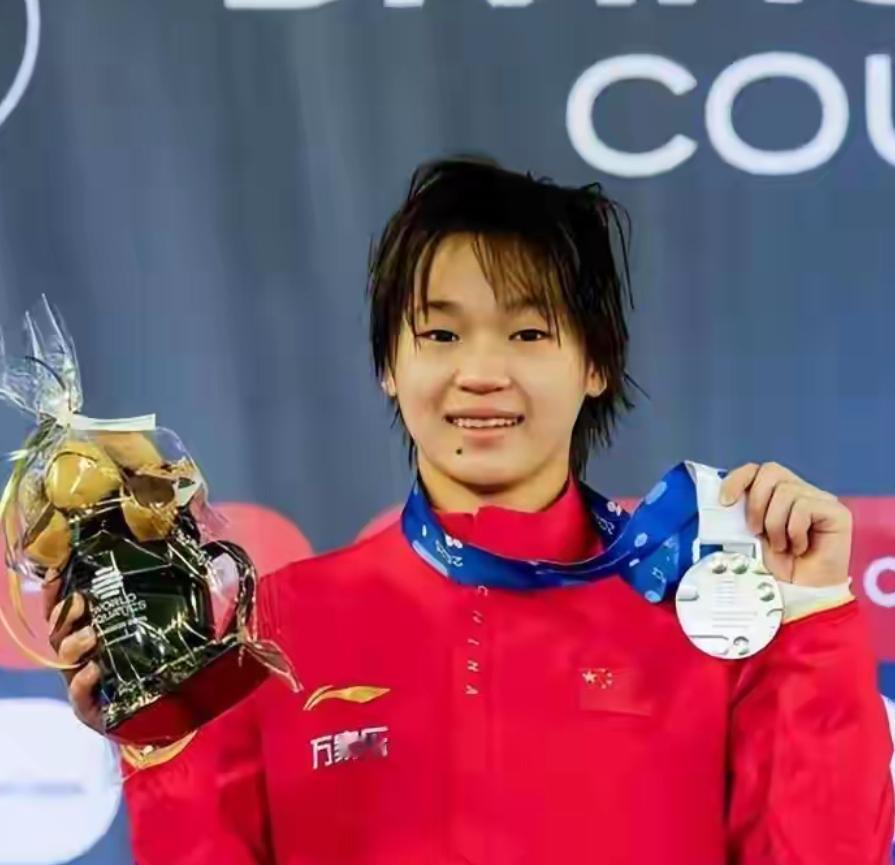 狐狸尾巴藏不住！以为能“毁掉”全红婵，不料自己先被扒个底朝天
娱乐 明星