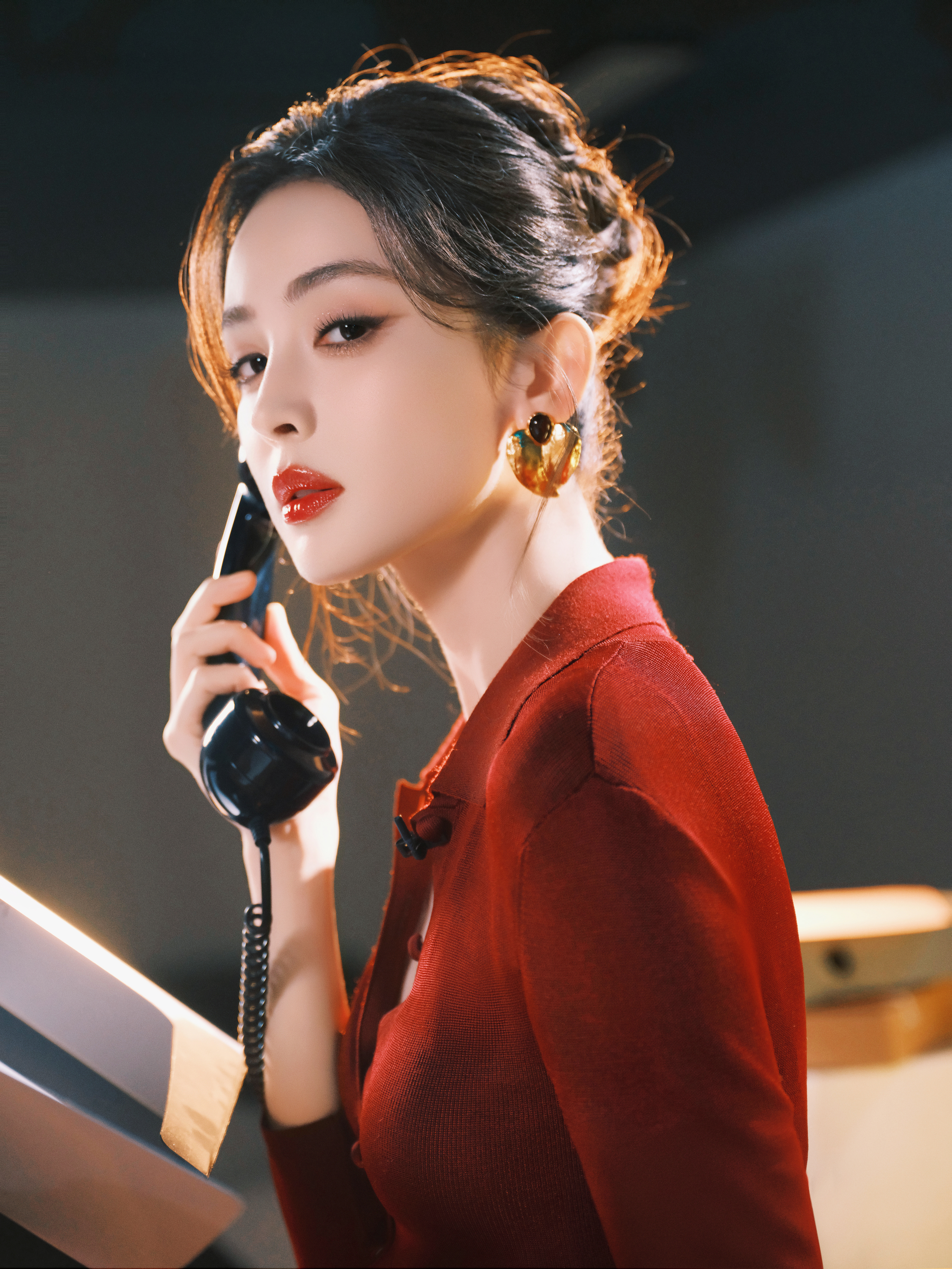 娜扎鸡毛毽子头娜扎 在复制粘贴的时代，你是手写的诗