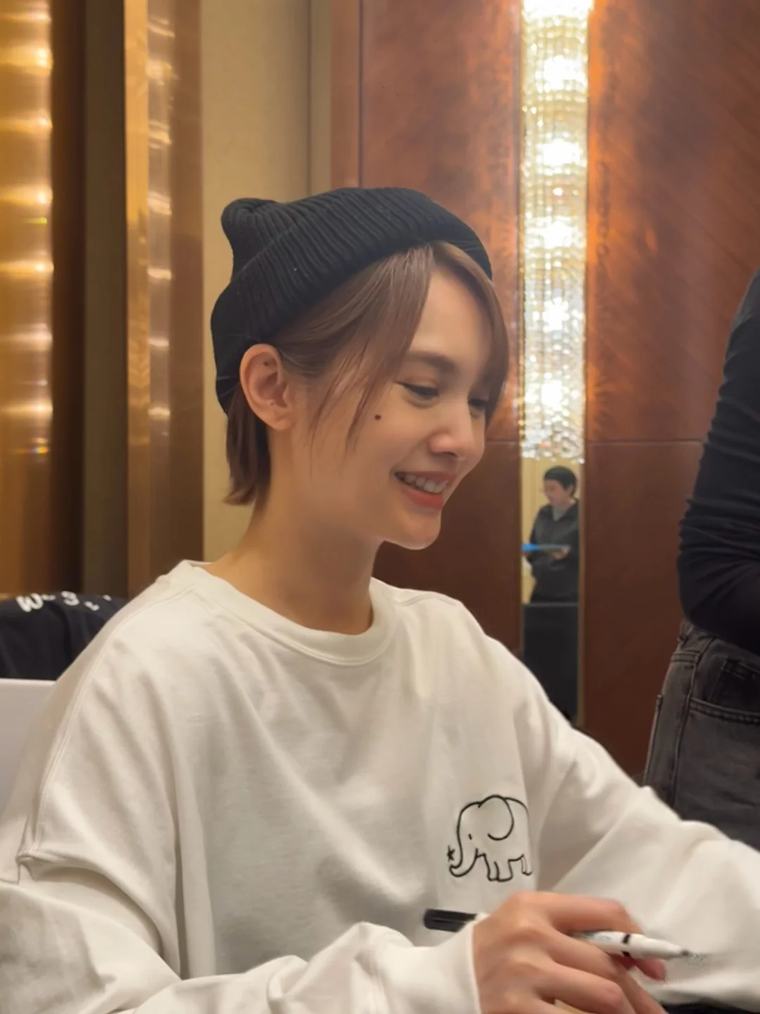 杨丞琳房间里的花絮Live图(合肥)