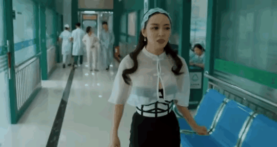 在医院别跑，撞到人就不好了