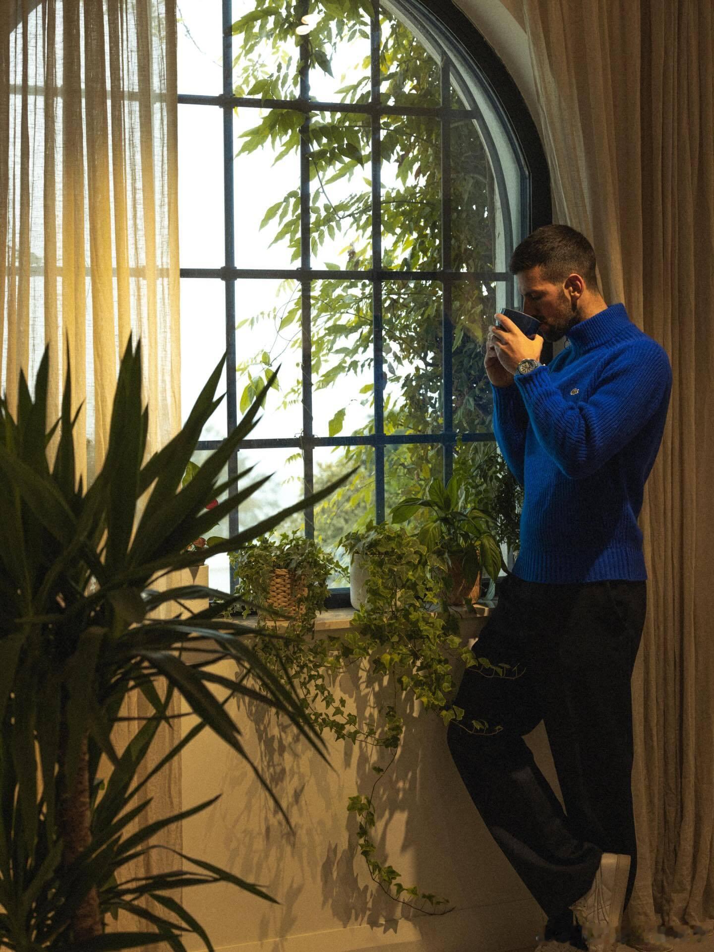 德叔ins更新一组艺术照田园风，德叔在享受他的假期ATP