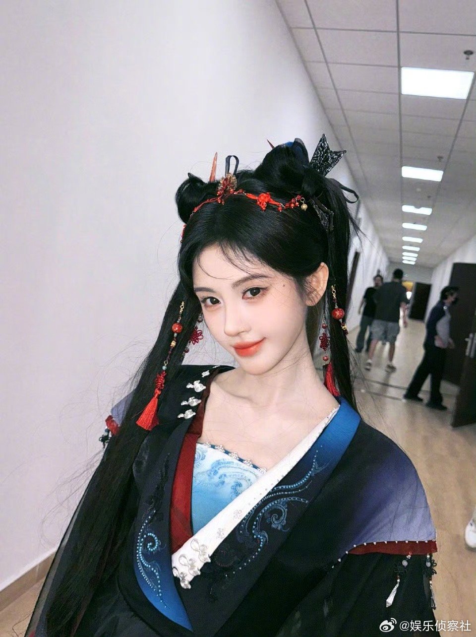 好美😍的鞠婧祎姐姐，果然可以驾驭多种造型啊！[么么哒][么么哒] ​​​