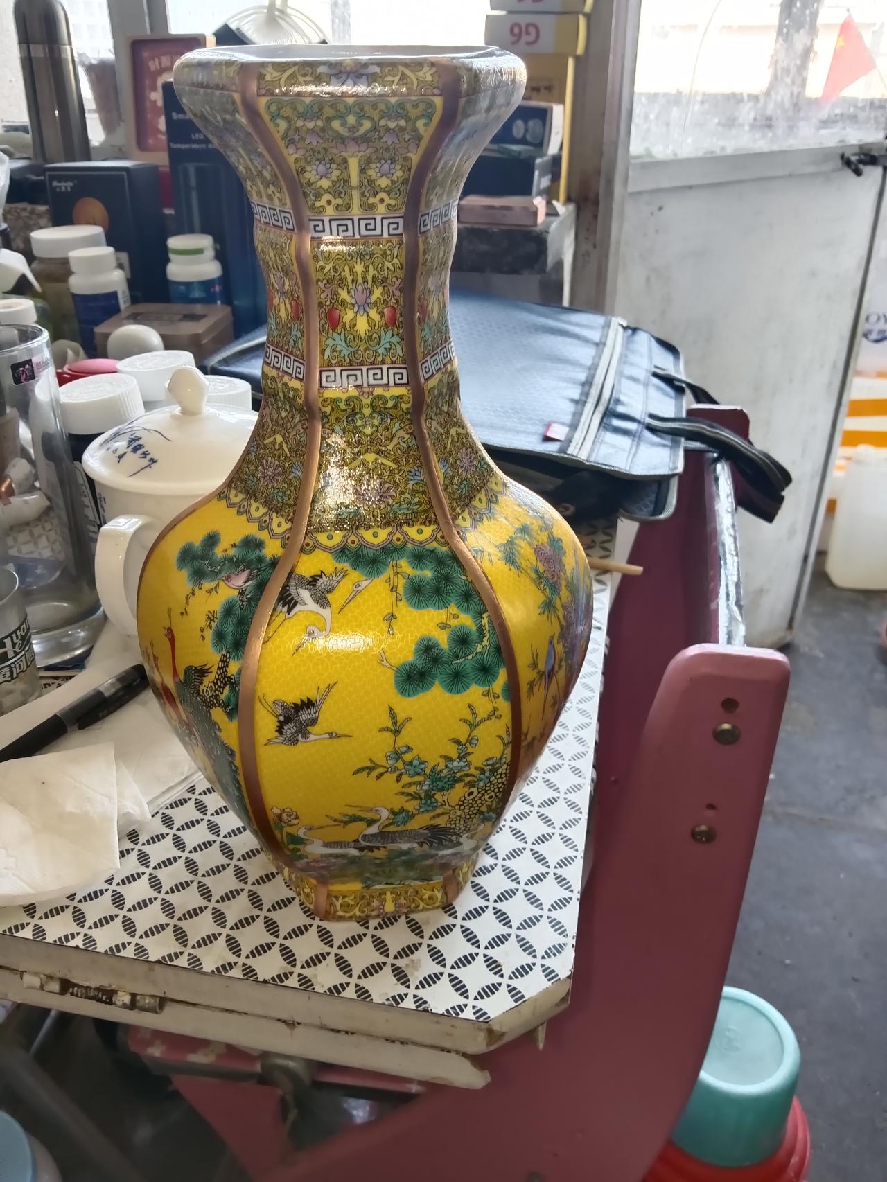 家里的老人管我们留下，宝贵藏品，在我最需要钱的时候帮助了我
这是收藏了百年的好东