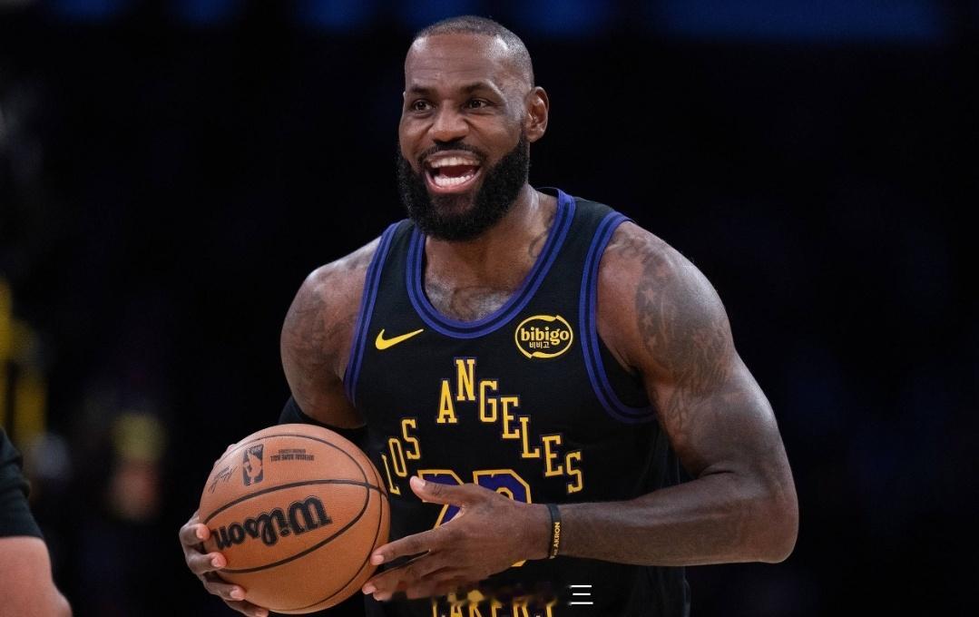 结束三连客！詹姆斯更新动态示爱妻子：想念我最好的朋友了NBA常规赛继续进行，湖人