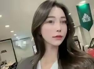 江苏4S店女销售婚外情闹剧：亲妈帮倒忙，毁掉一个家，江苏一个4S店的女销售。她早