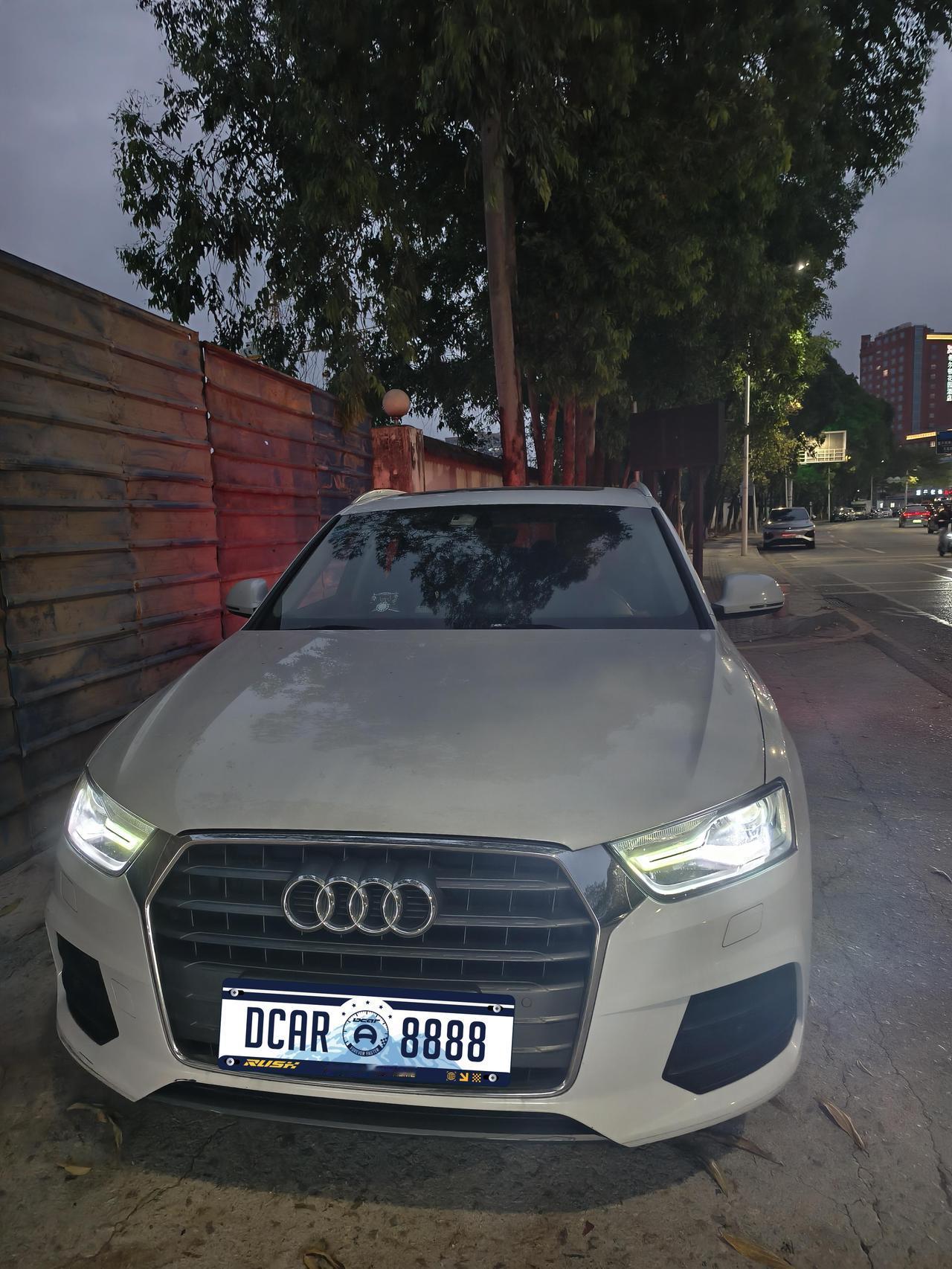 很多人以为养车就是油钱和保险，我开了快一年才发现，那些不起眼的小钱加起来才吓人。