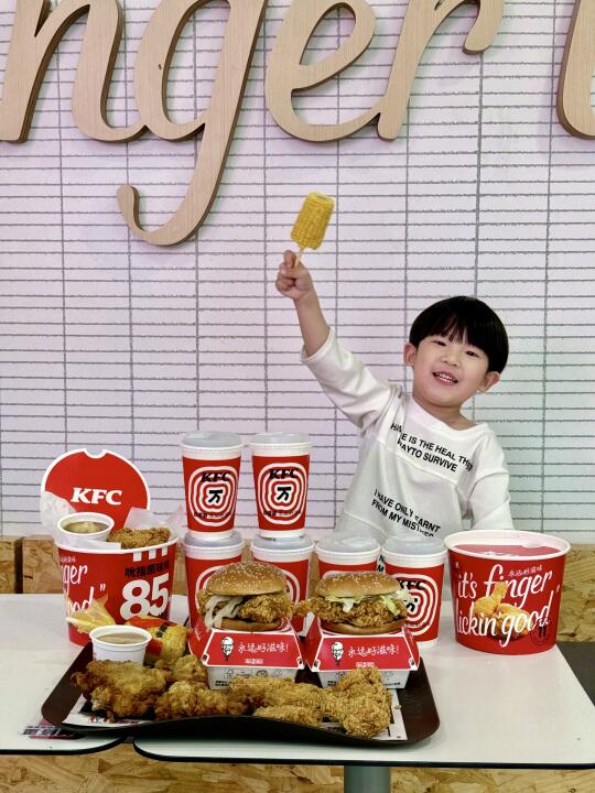 kfc全家桶回归59r，带娃打卡童年回忆‼️