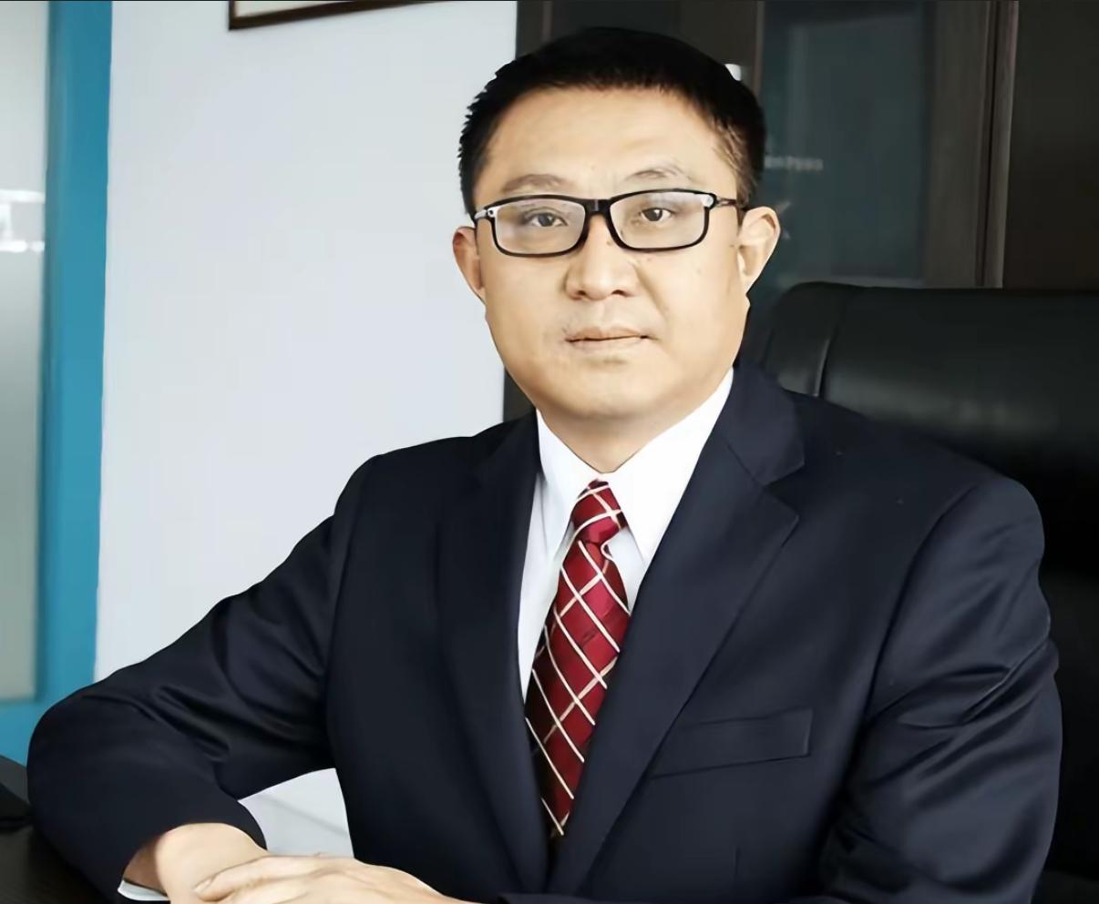 这世道，

真的是越没底线的人，活得越滋润！

刷到张核子的视频我真的气笑了，明