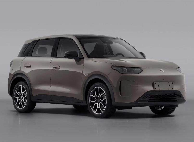 零跑A10登陆工信部，10万级纯电SUV可选激光雷达。
工信部最新一批申报目录中