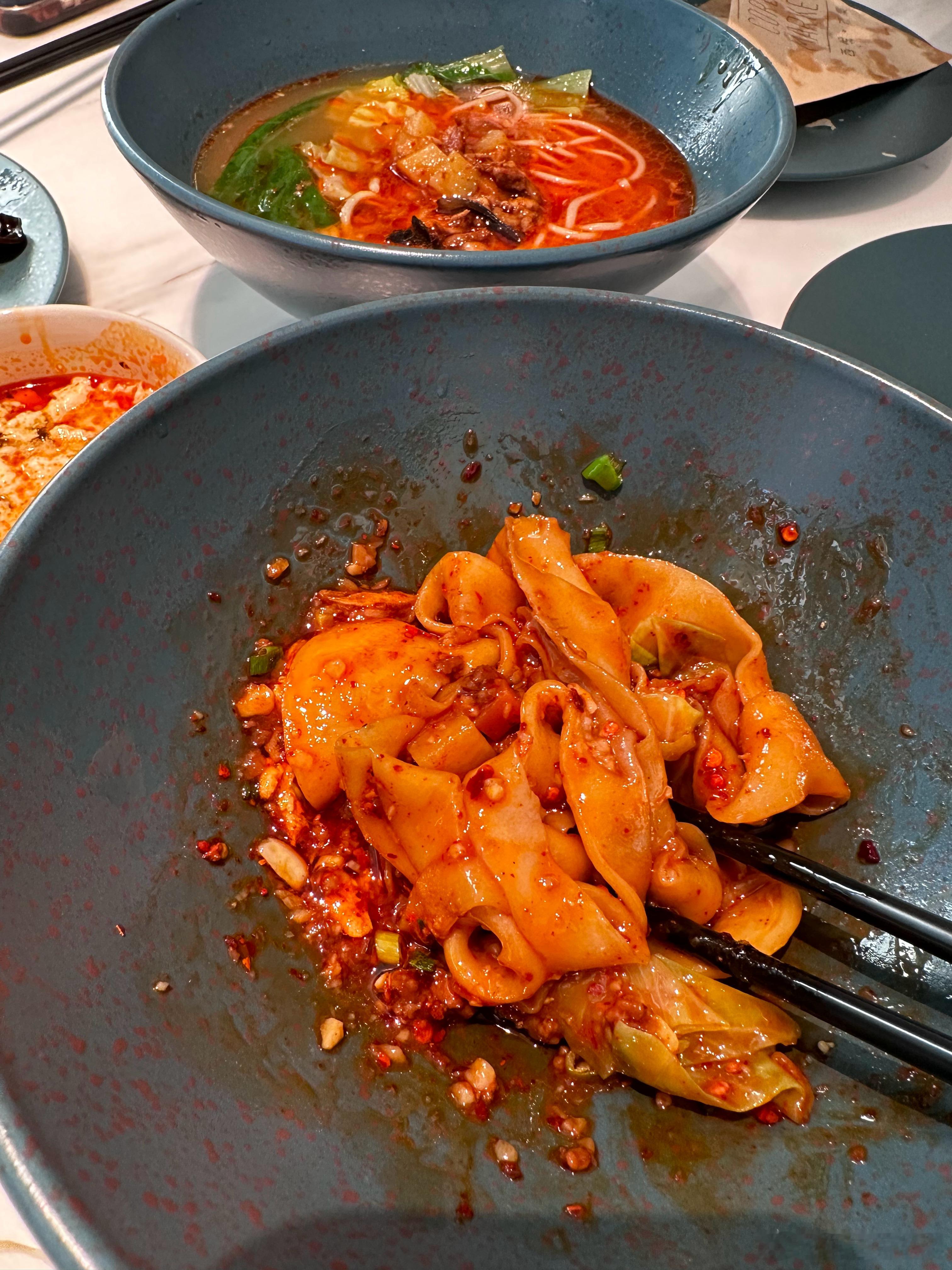 眼睛一睁，油泼面，肉夹馍的日子也是过上了[咖啡] ​​​