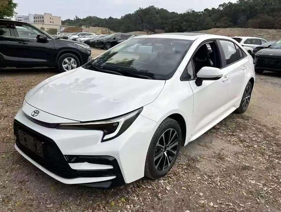 在我看来，全新雷凌L就是原来的丰田凌尚，只不过凌尚由于定价高，导致销量很不理想，