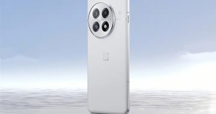 一加15核心参数曝光：直屏回归，冲击年度机皇