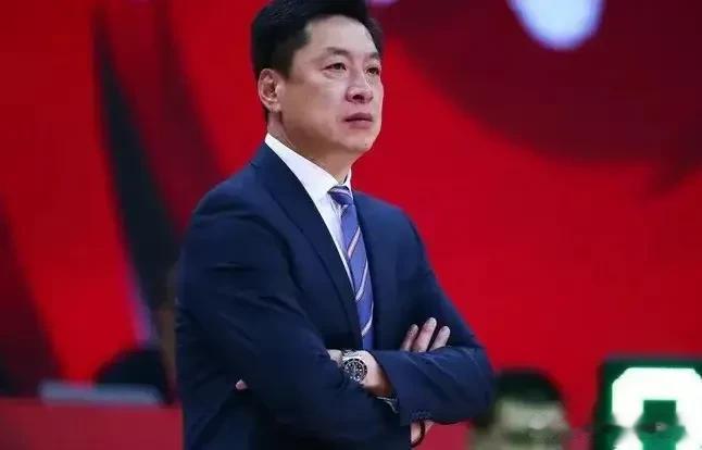 不出意外就会出意外，新篮协主席 100% 以下5 人中产生！

1、易建联（5%
