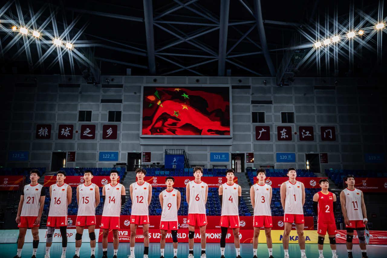 U21男排世锦赛，5-8名的争夺中，中国U21男排0比3法国队（21比25、21