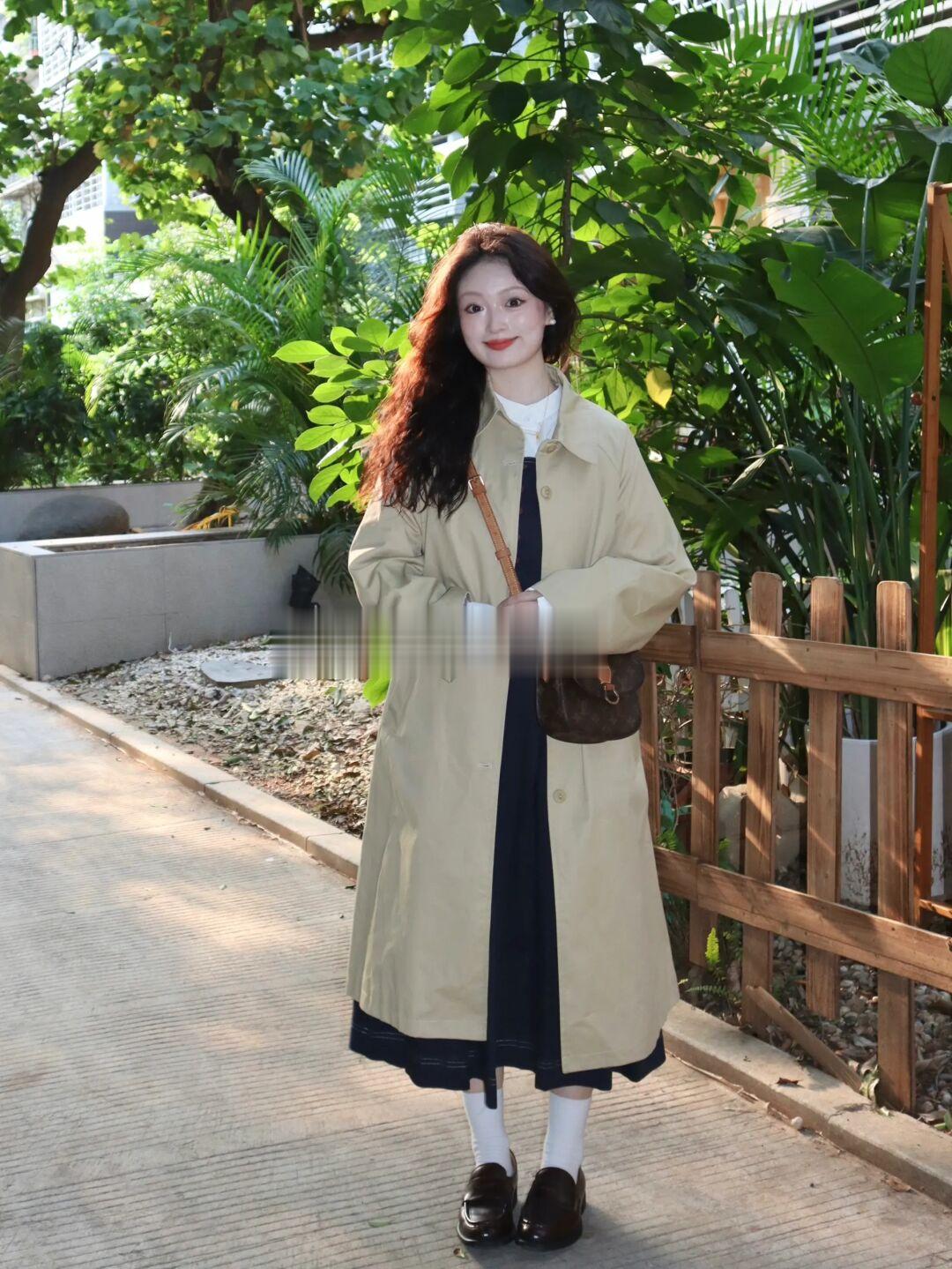 微胖女孩秋天的漂亮衣服也太多啦！！！