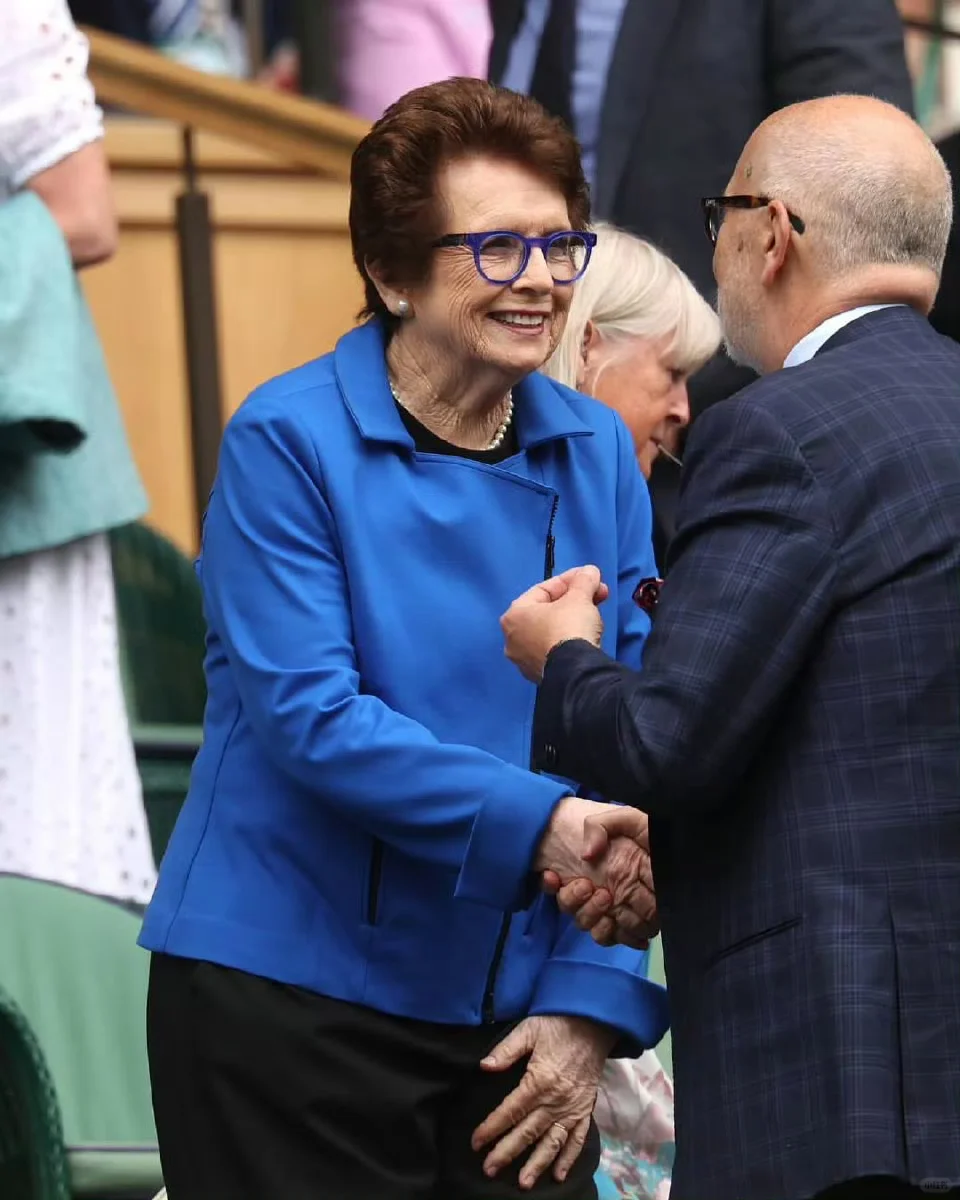 都有哪些名流在温网决赛现场