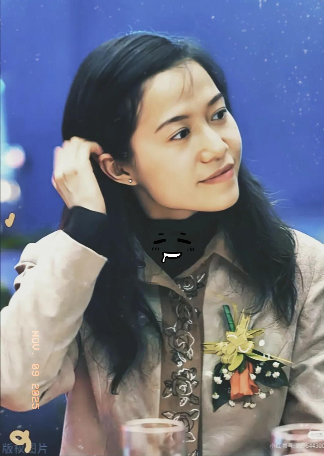 杨振宁先生去世后，翁帆的选择真的越品越让人敬佩！
 
她没留恋住了20年的旧居，