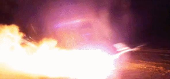 昨天晚间伊朗对外放出重磅信号，“真实承诺4”第十八轮军事行动，正式打响，这已经不