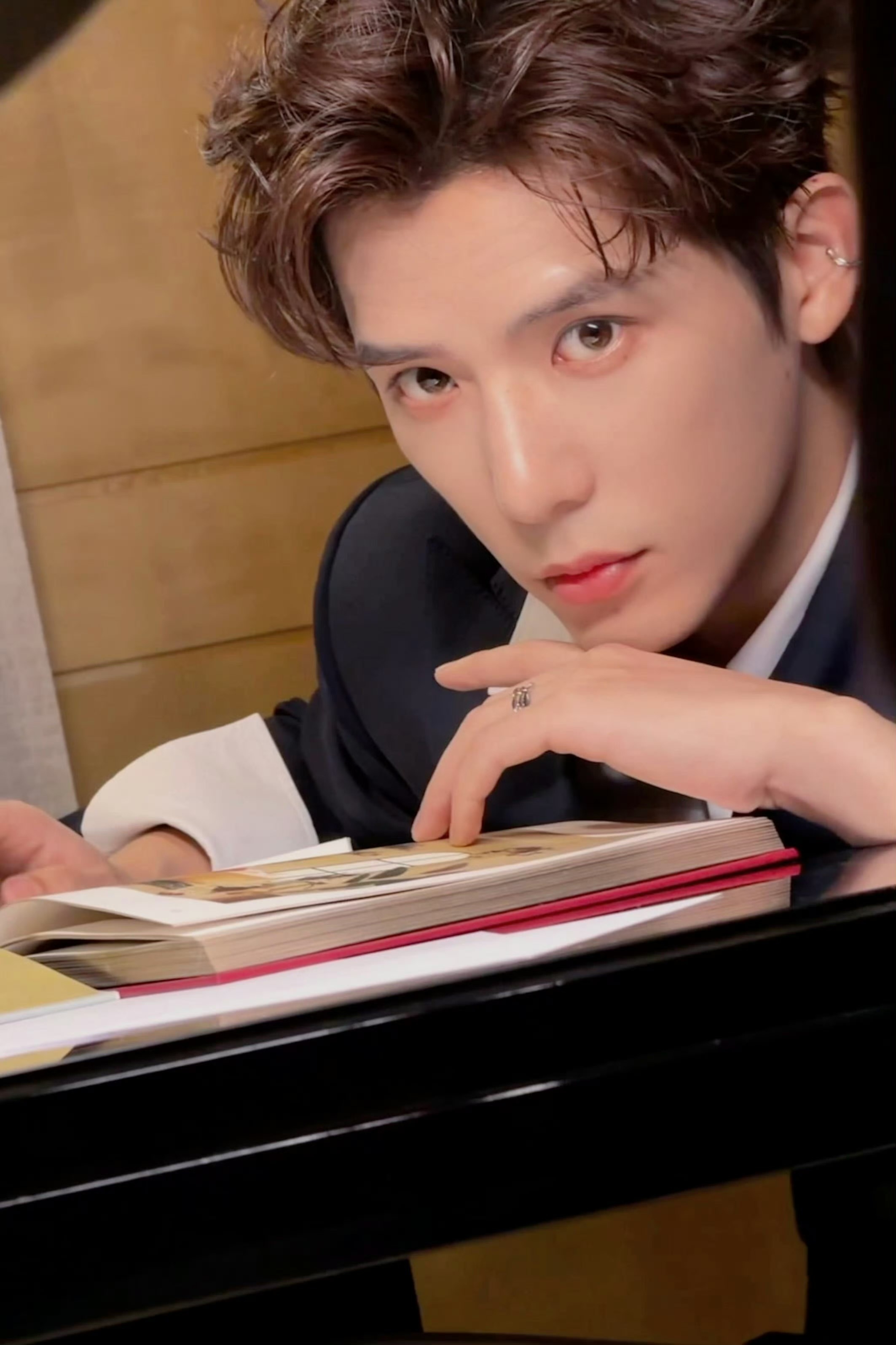 王安宇成都见面会官宣王安宇「宇你相见」粉丝见面会终于来了！王安宇成都见面会抢票时