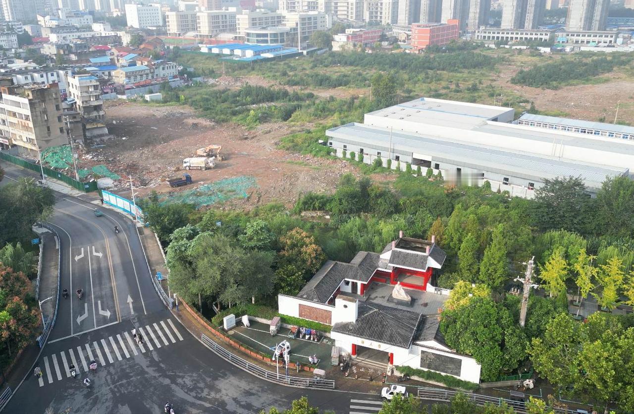 宿州西门口外，有国保单位大运河西关步行街遗址，如果不是建设高楼，而是恢复兴福寺塔