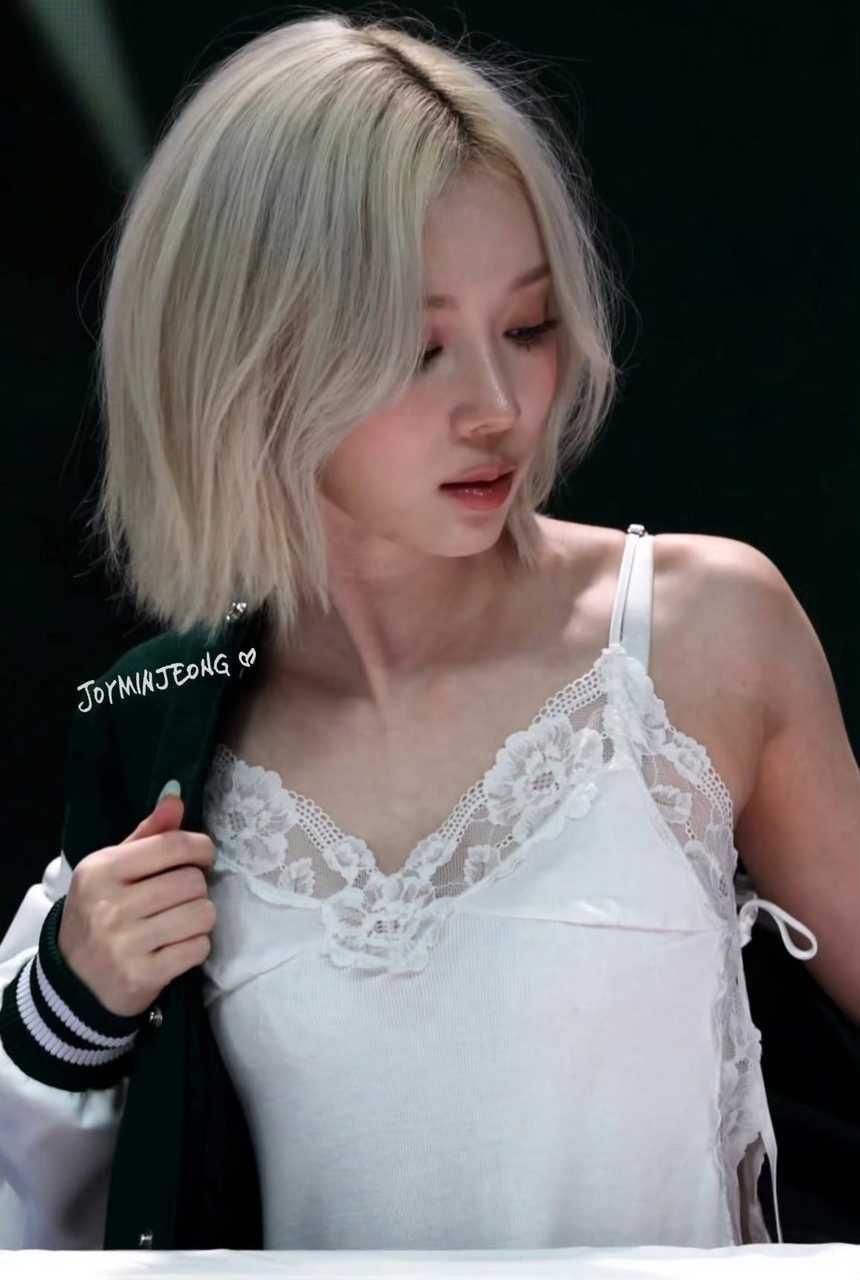 棒球服的里面是……？ 