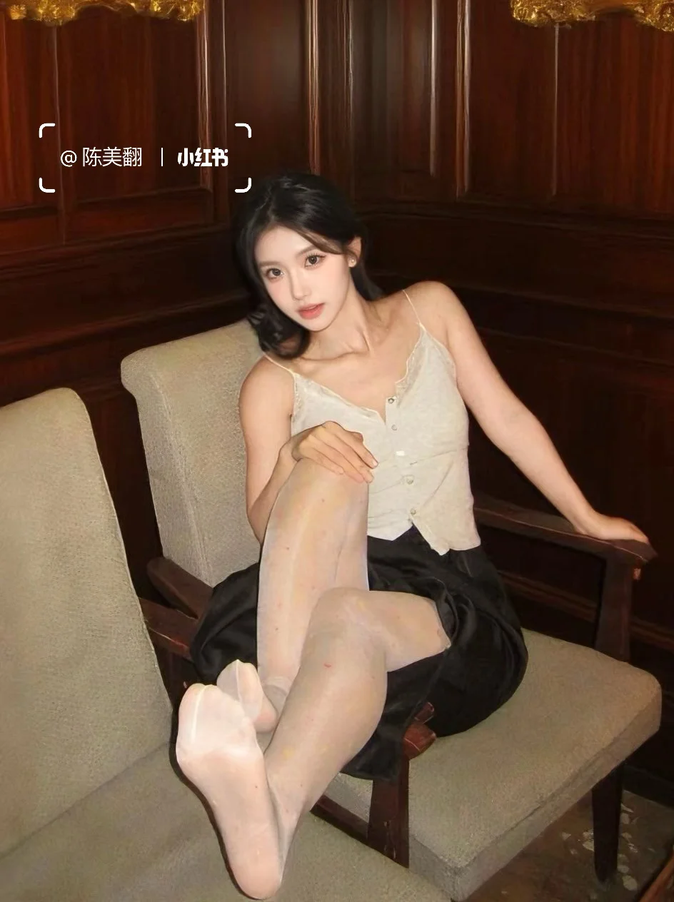 怎么会有这么可爱的女生呀！