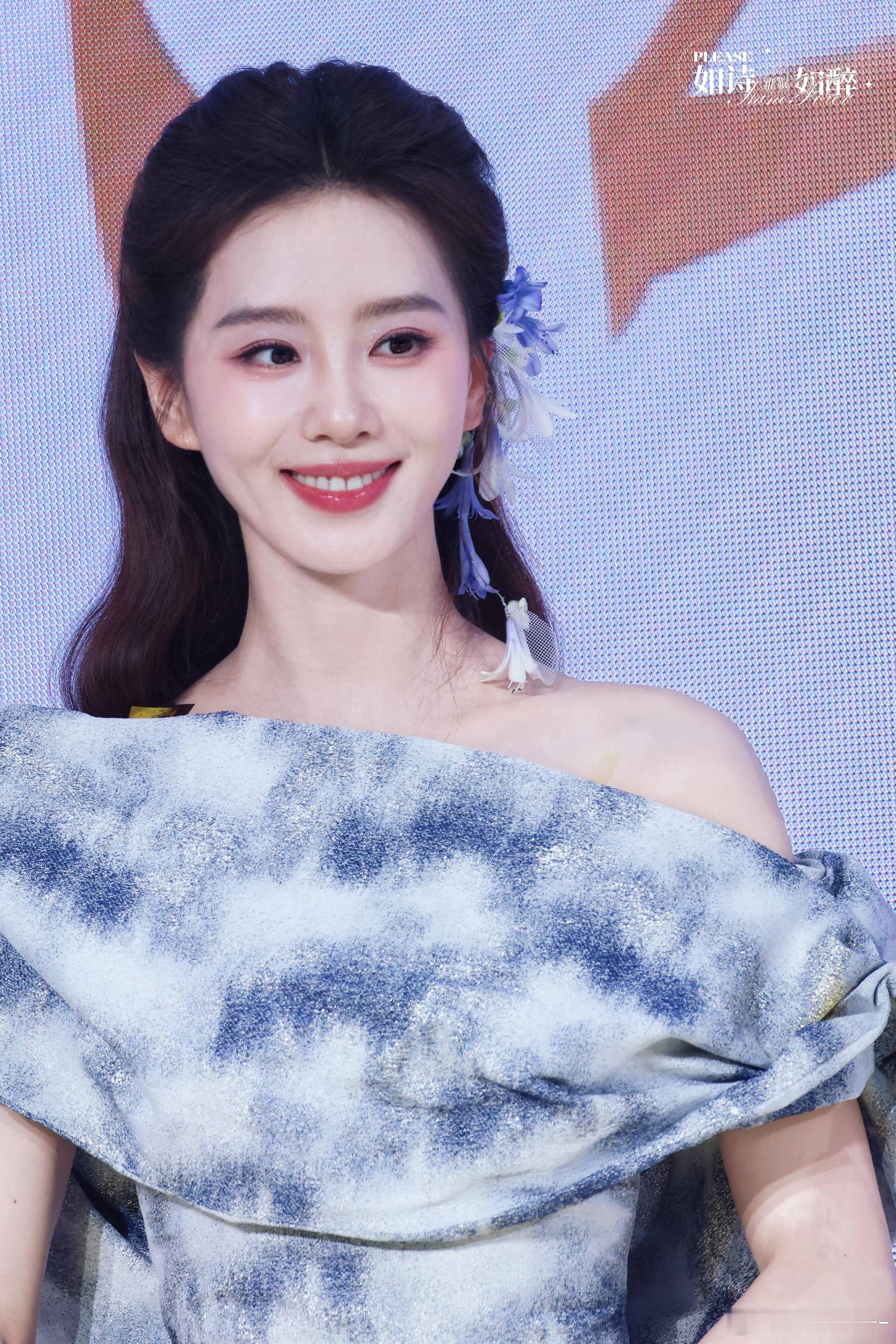 刘诗诗水墨风高定老婆生图爆美爱晕了