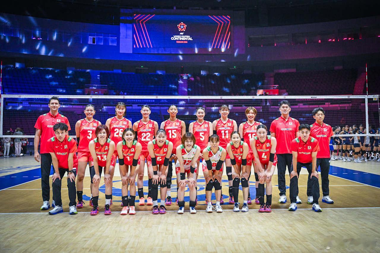 2026女排亚锦赛日本女排第一局，港女没过10分……日本队25-9中国香港队，日