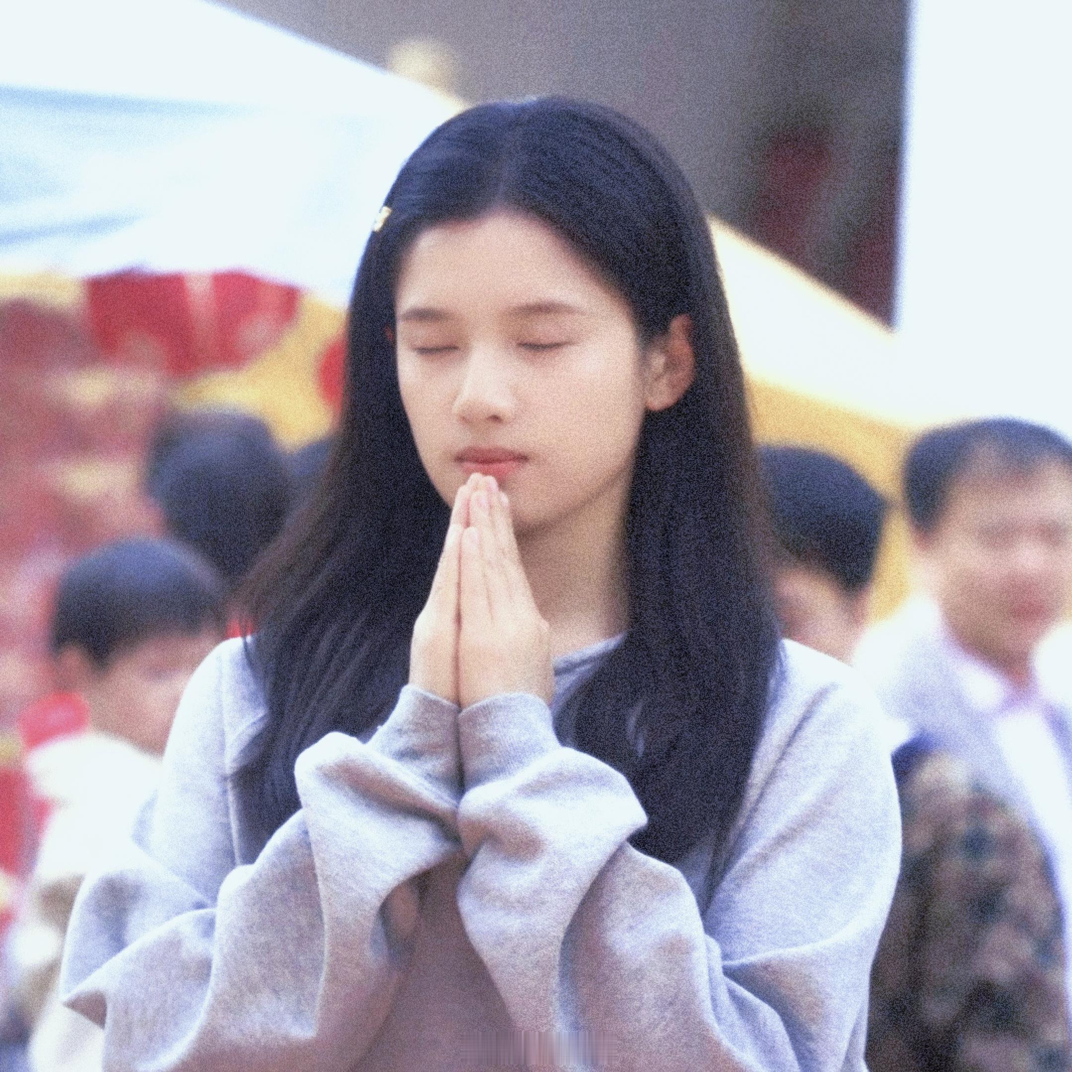 ❍ 张婧仪｜苗靖头像分享张婧仪
