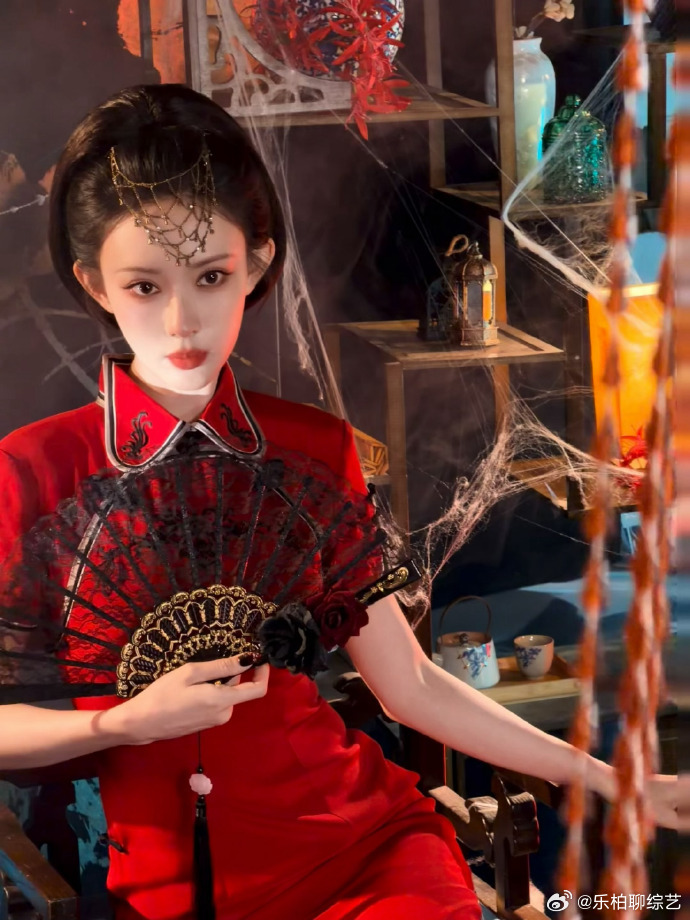 红色是孟子义的统治区  红色是孟子义的统治区，完全美得我眼睛都快要挪不开了呀，孟