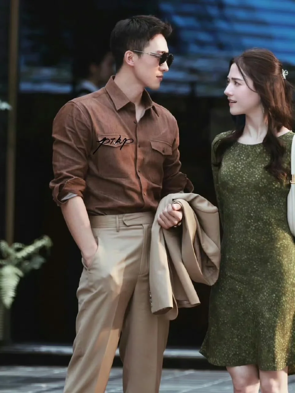 宝藏作者｜金丙