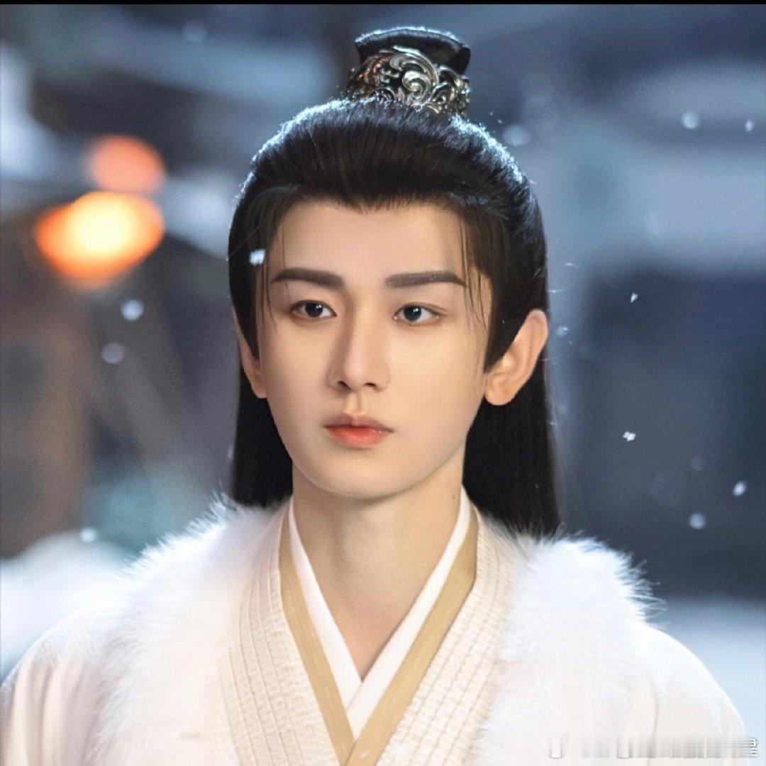 成毅剧播换角色头像 成毅换谢淮安头像了 明天见谢淮安！ 