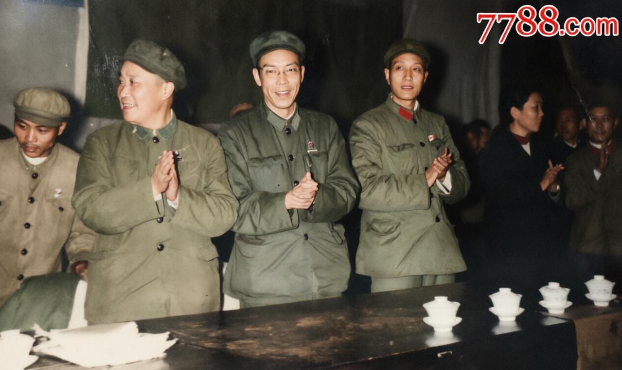 1967年5月，四川省革命委员会筹备小组成立，由张国华任组长，梁兴初、刘结挺任副
