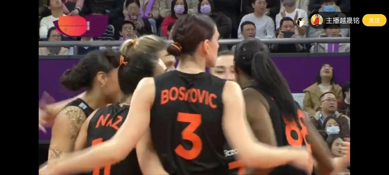 女排世俱杯第二场，天津女排0:3伊萨奇巴希女排（17:25/23:25/19:2