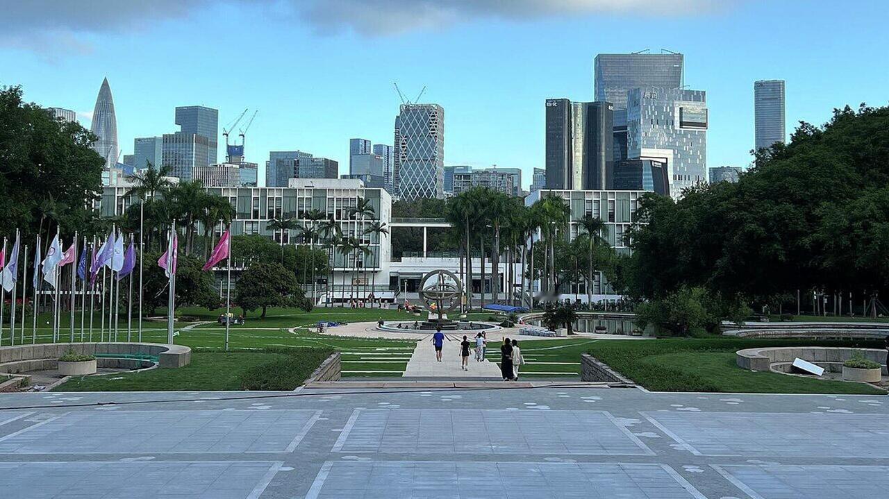 南华早报：中国科学家开发出可预测抑郁症风险的AI模型

俄罗斯卫星通讯社 202