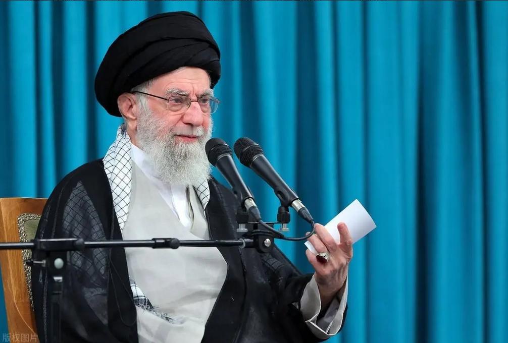 以色列打巴勒斯坦，没人帮。以色列打黎巴嫩，没人帮。以色列打胡塞，没人帮。以色列打