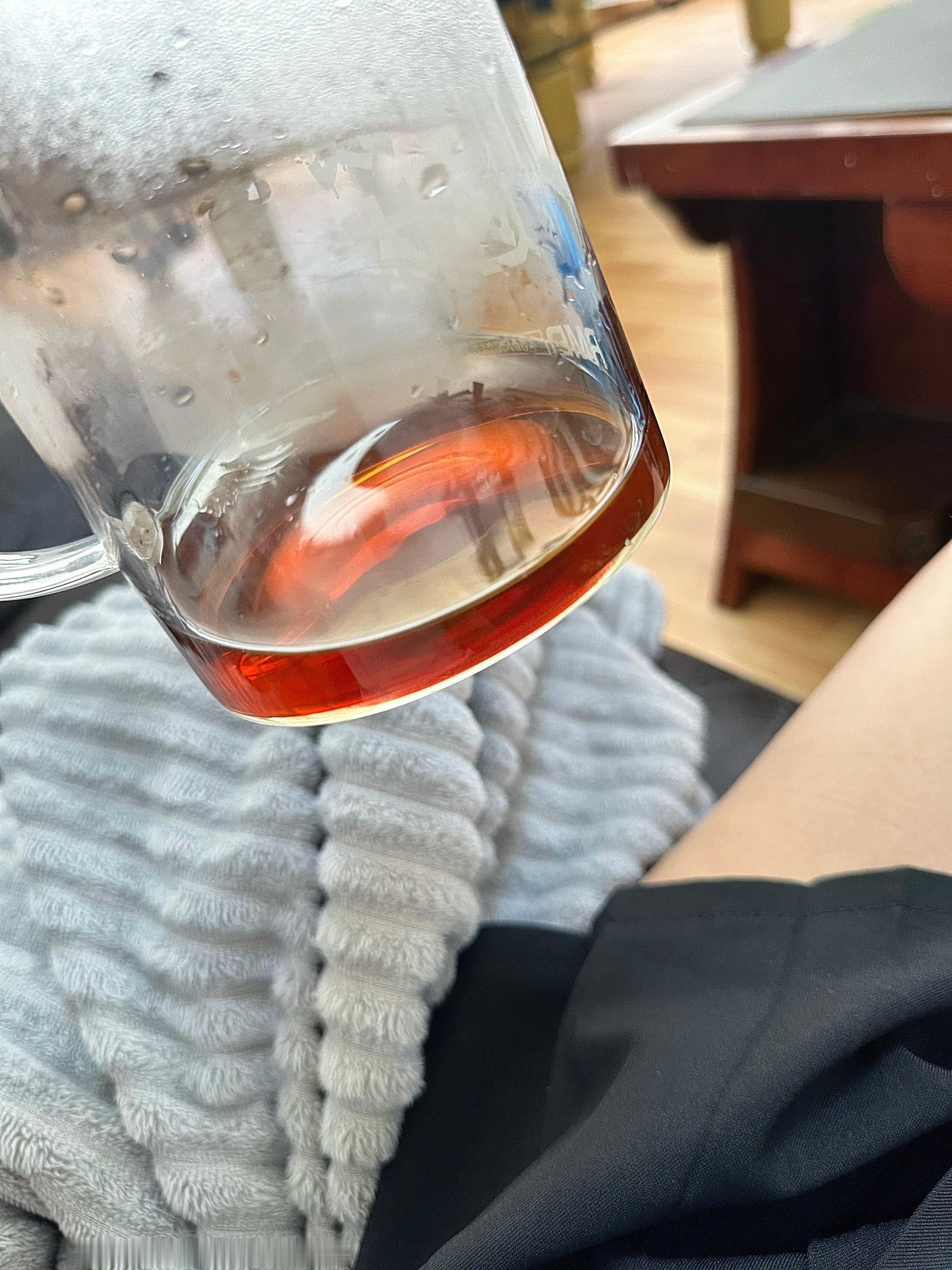 一直打喷嚏 是谁发了疯的想我·喝完感冒冲剂就赶紧睡觉
