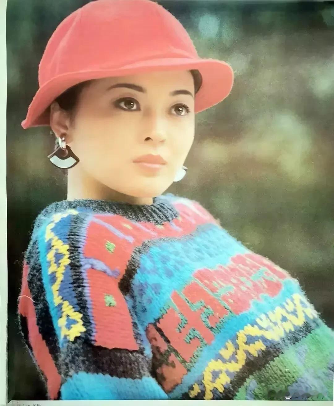 1990年《人像摄影艺术》上的女星，你认出了哪几位呢？