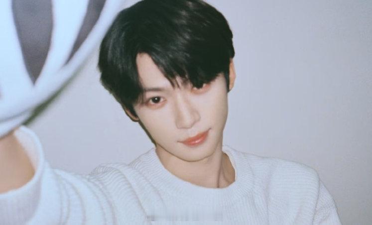 和喵娲娲一起解锁明星摸头杀喵娲娲 你的微博之夜前线人脉 你最想让带你解锁谁的摸头