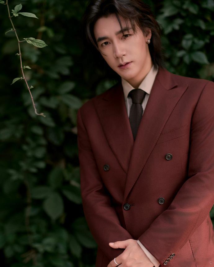 此沙 年上引导型此沙那种一切尽在掌握的从容，不就是小说里写烂了我却遇不到的成熟引