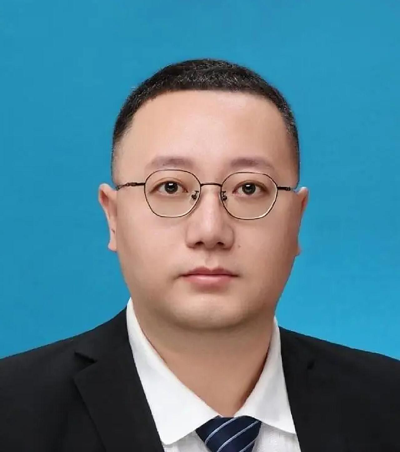 西安理工大学的白涛教授，才四十出头，就在新疆额尔齐斯河流域搞出大动静。

谁能想