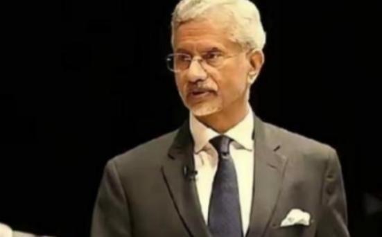 印度在台湾问题上长期打擦边球，自2010年起便模糊一个中国原则，甚至试图绑架台湾