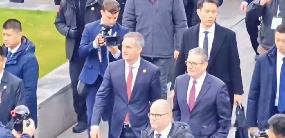 英国首相斯塔默时隔8年访华，4天行程从北京玩到上海，1月31日圆满收官从上海离境