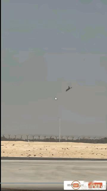 丢人丢到家了！光辉战斗重重砸向地面，瞬间燃气熊熊大火，这次印度彻底搞砸了！

迪