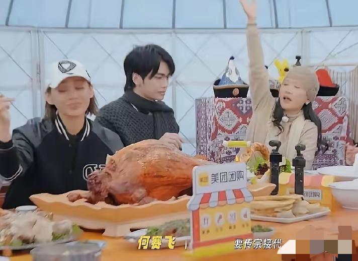 刘嘉玲拒生、何赛飞生子，哪有对错？不过是选了不同活法

何赛飞一句“要传宗接代”