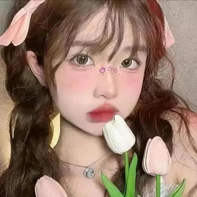 可爱少女，粉色花朵，甜美可爱！温柔气质粉色 粉色系 粉色治愈系图片 粉色的超级好