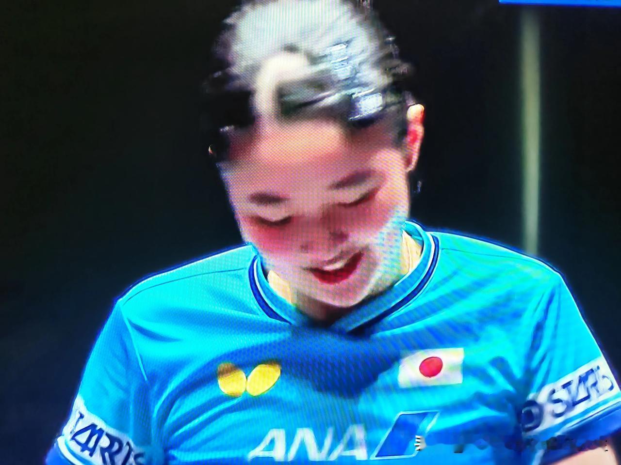 张本美和是真的累了，在塔什干乒乓球亚锦赛中，这个18岁的小姑娘，女团、女单、女双