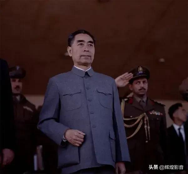 🌺🙏敬爱的周总理，致敬您的家国担当，铸就您的强国信念！“我们若不强大起来，就