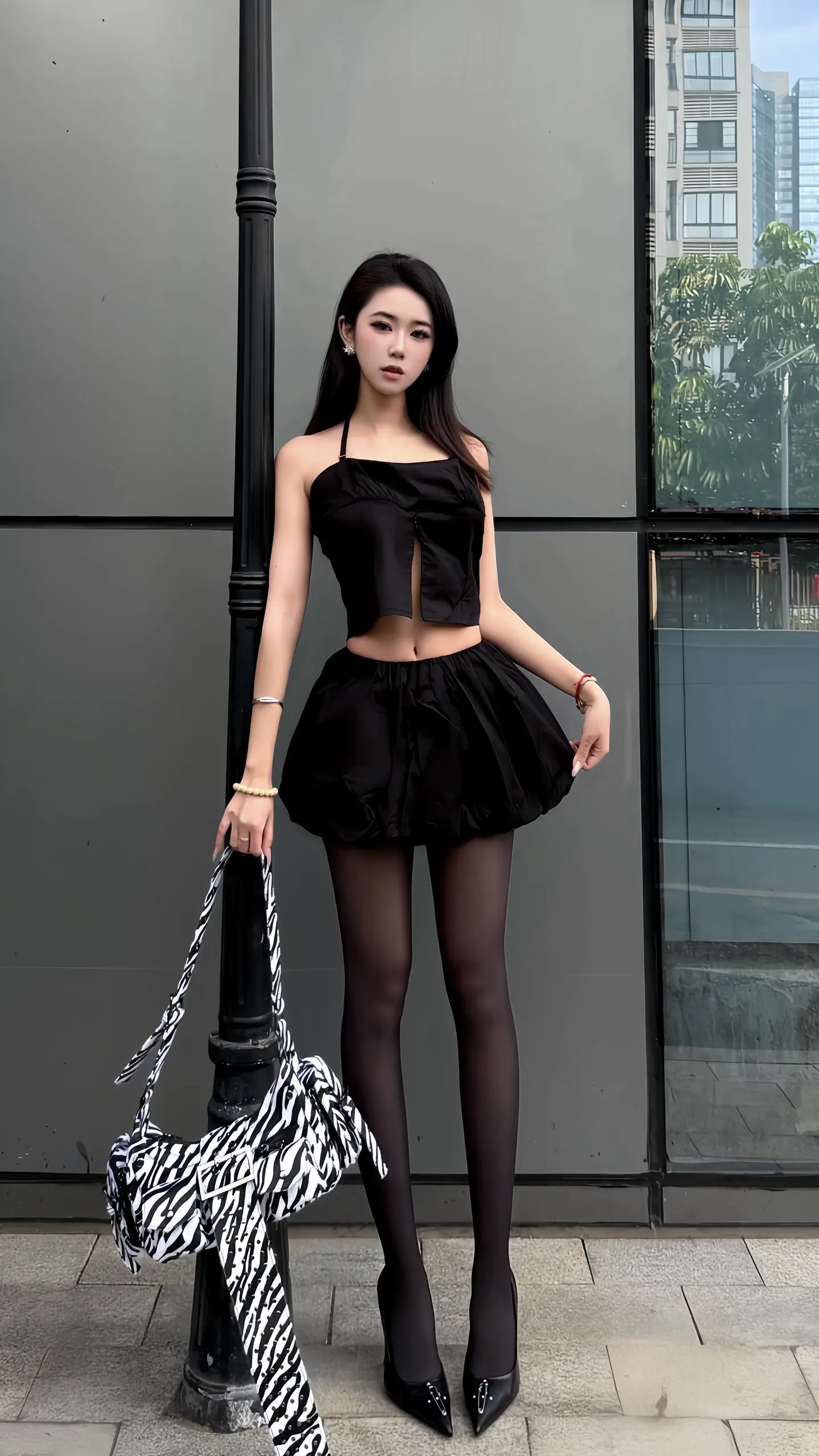 女人一生黑 走哪都ok.